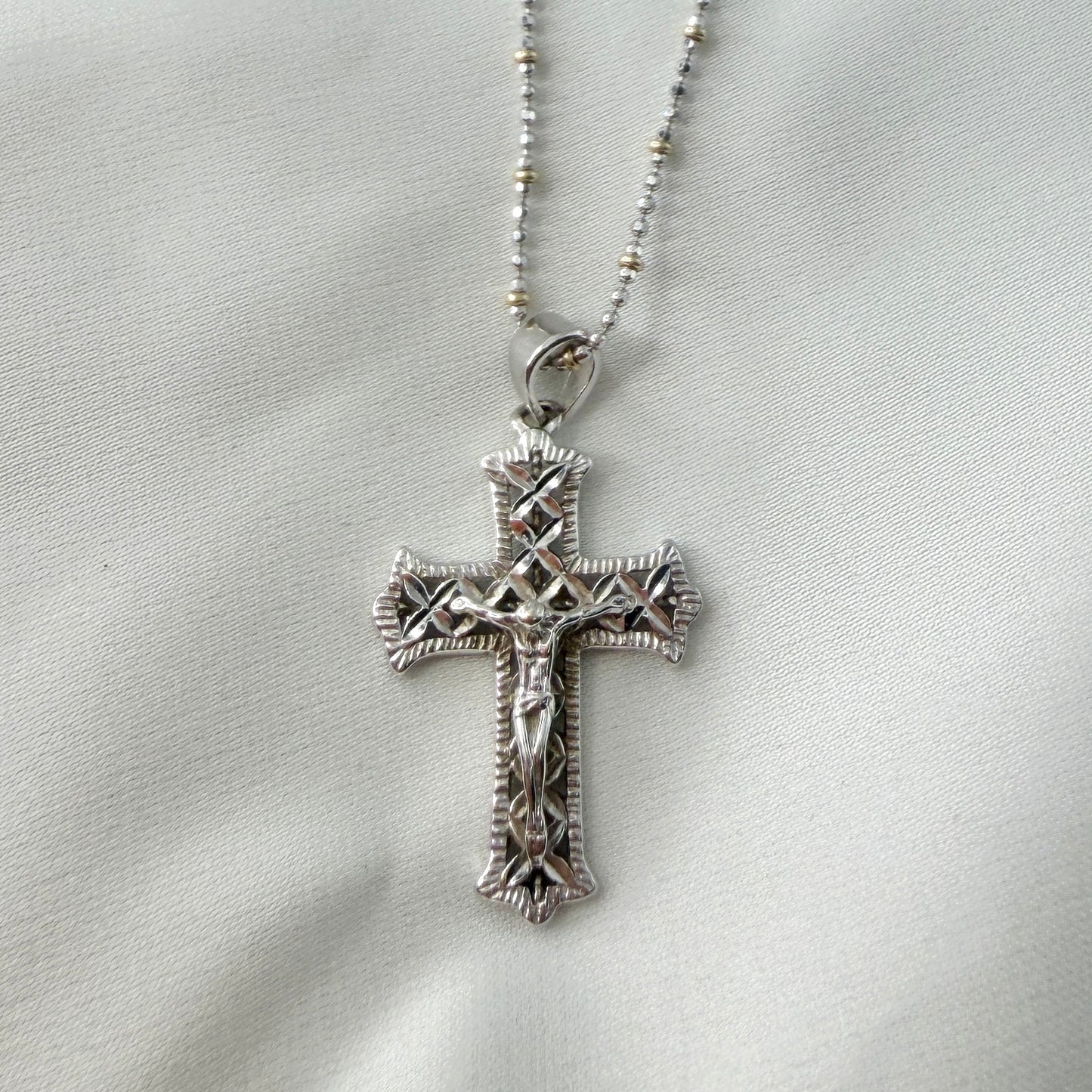 White Gold Cross Necklace NL209