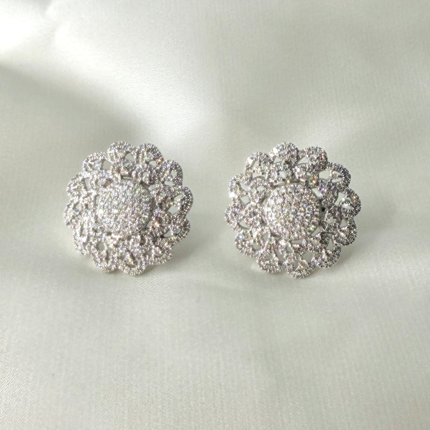 Oversized Cluster Diamond Earrings DE036