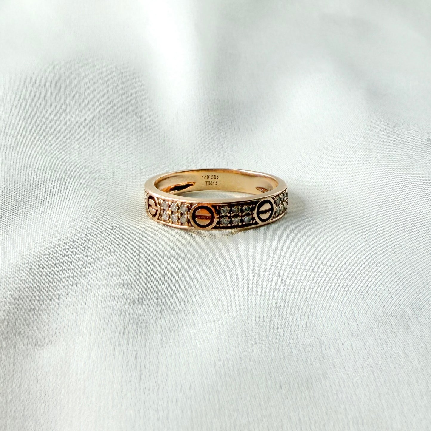 Rose Gold Diamond Band Ring RG042