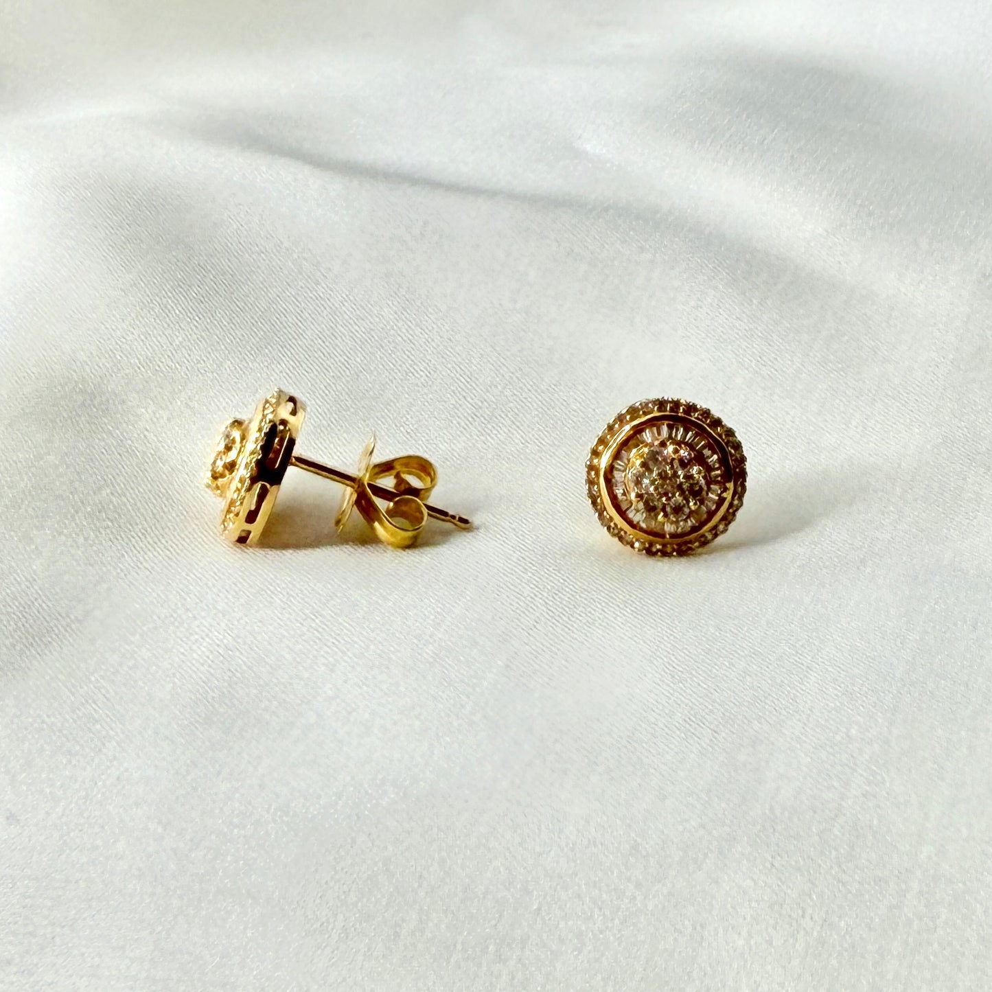 Round Baguette Illusion Earrings DE038