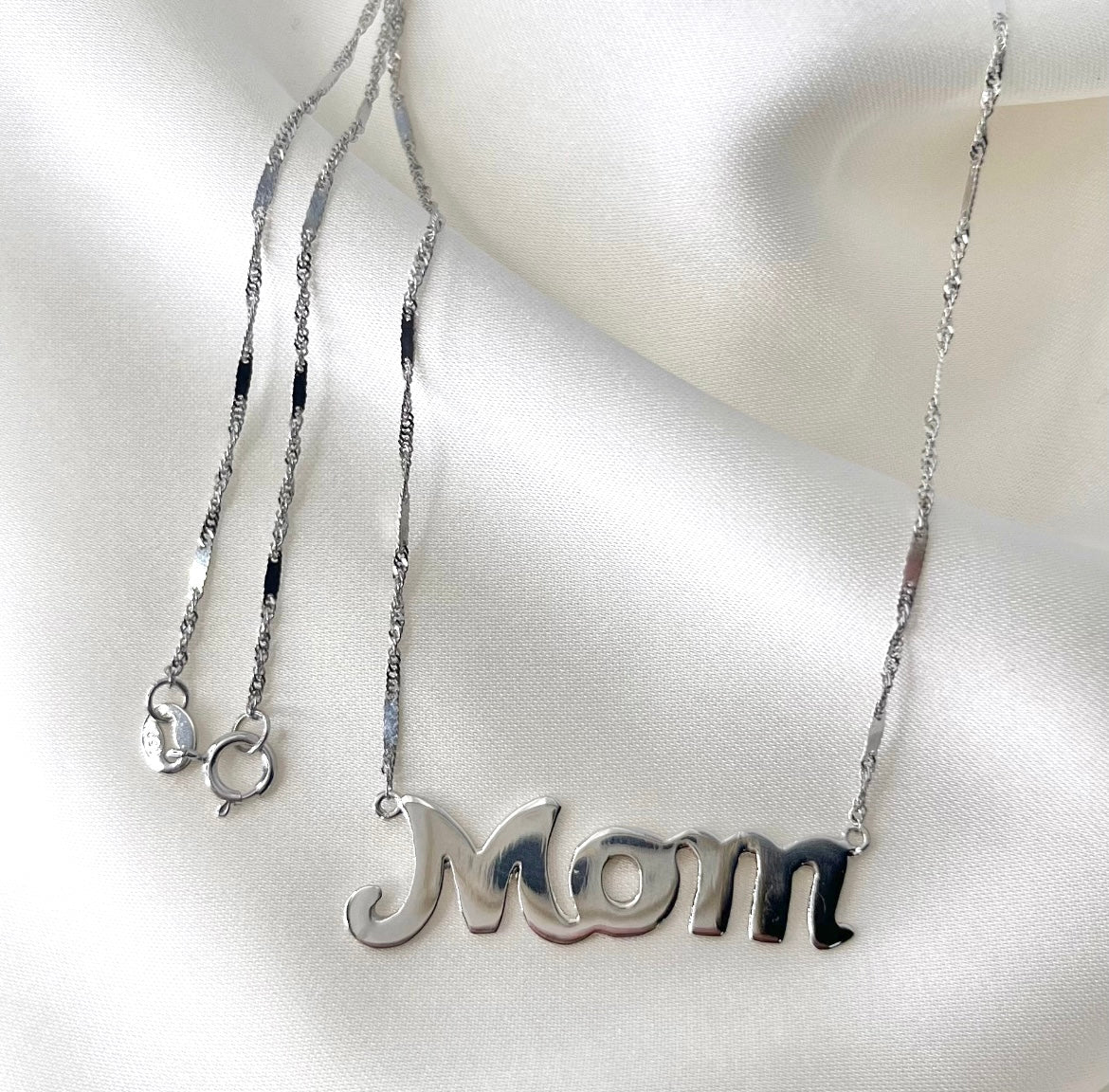 Mom Choker White Gold NL021