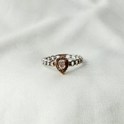 Pear Shaped Diamond Ring RG044