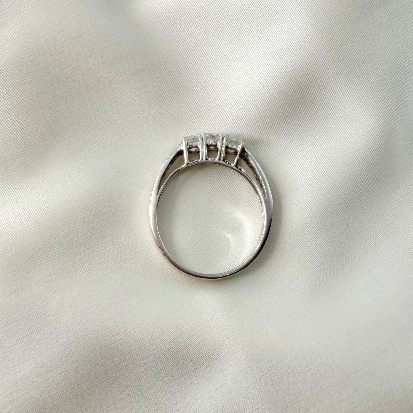 Three Radiant Cut Baguette Diamond Ring RG033