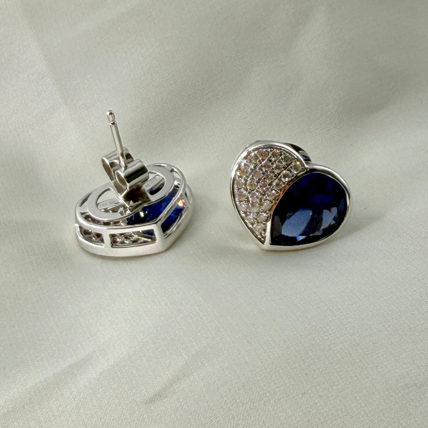 Heart Diamond Sapphire Earrings HK Setting DE042