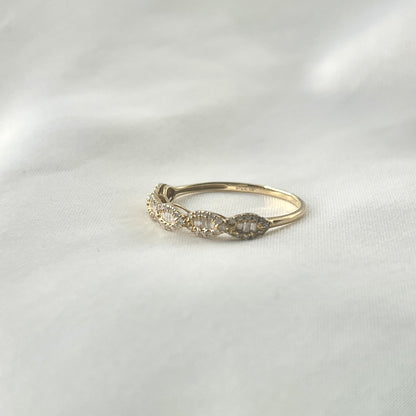 Oval Baguette Diamond Ring RG106