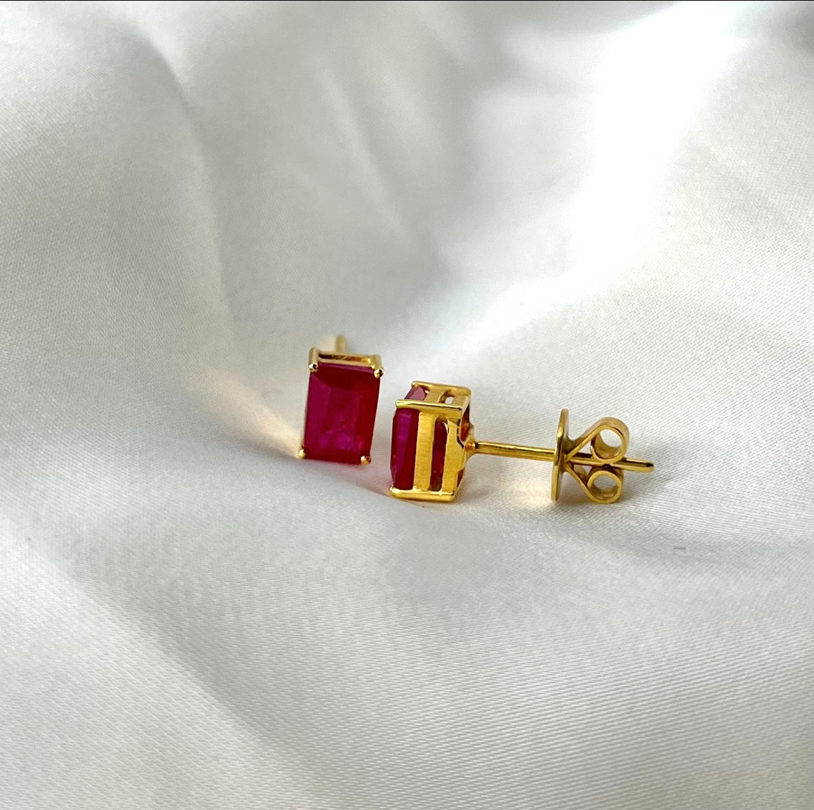 Ruby Earrings ER039