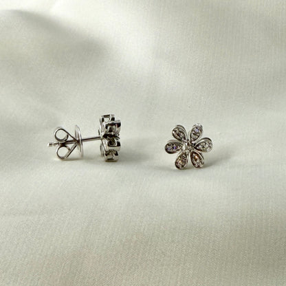 Floral Diamond Stud Earrings DE034
