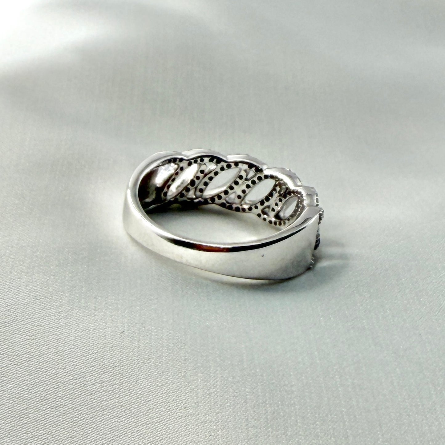 Pave Diamond Ring RG029