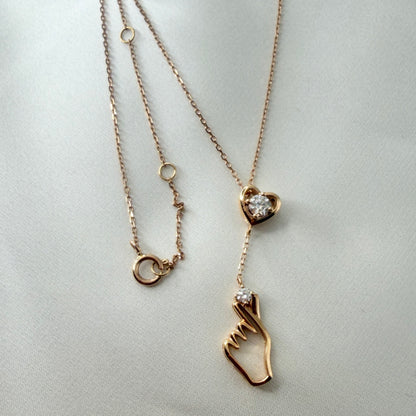 Finger Heart Diamond Necklace NL198