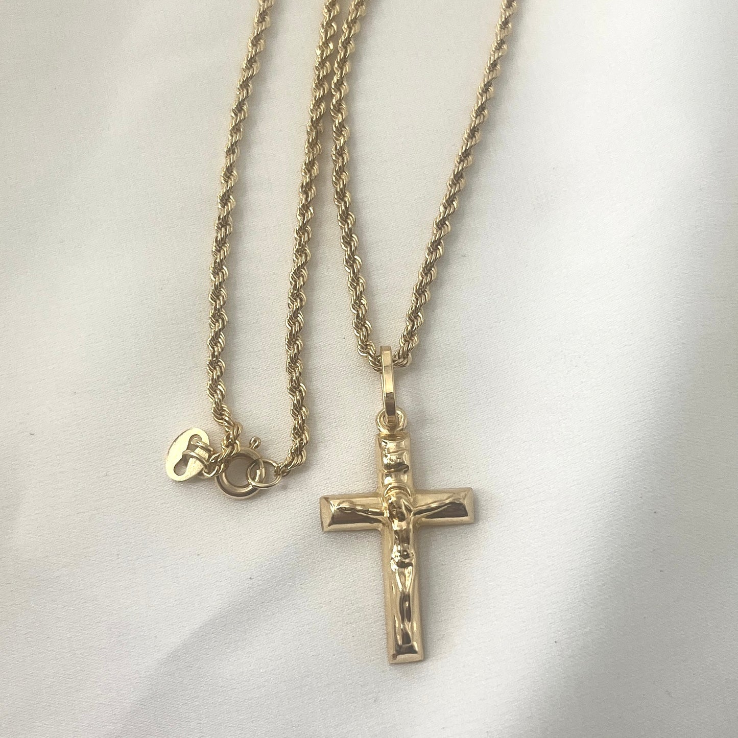 Crucifix Necklace NL194