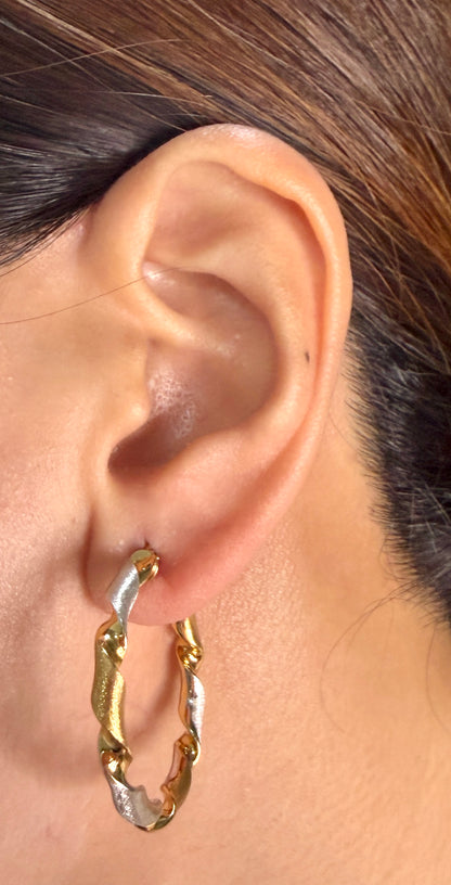 Matte Twisted Hoop ER010