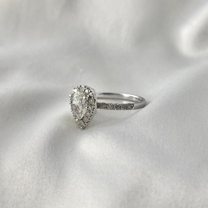 Pear Shaped Halo Diamond Ring EG010