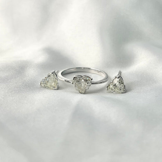 Heart Cut Diamond Set GIA ST044