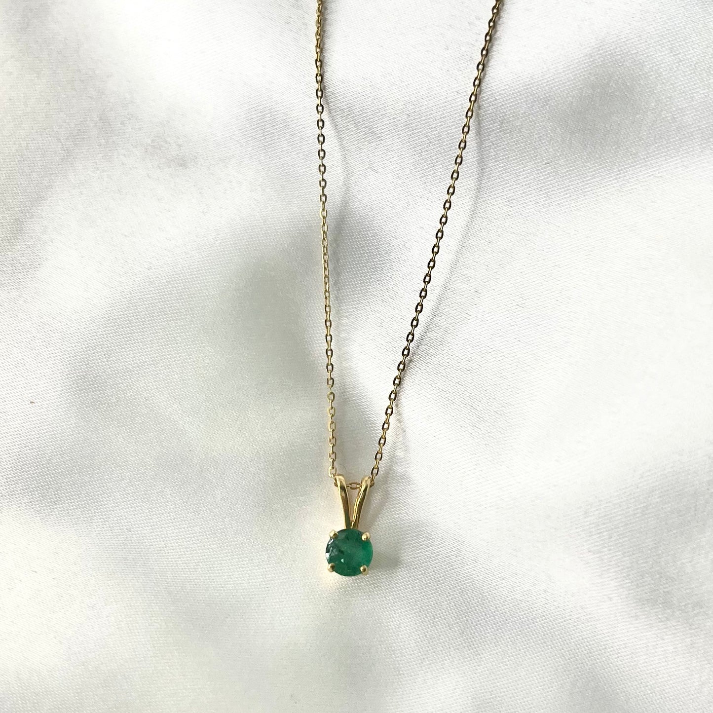 Emerald Natural Birthstone NL102