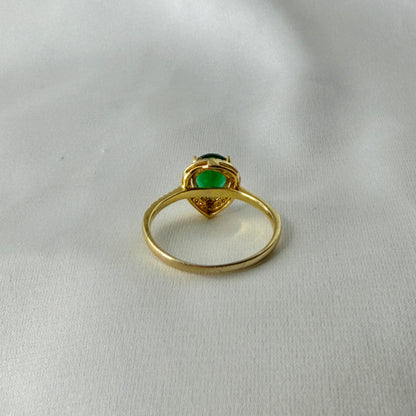Pear Emerald Diamond Ring RG028