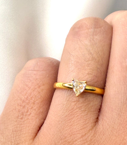 Heart Cut Diamond Ring ER019