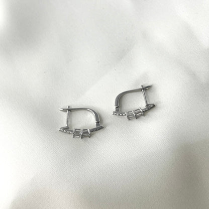 Baguette Diamond Creole HK DE020