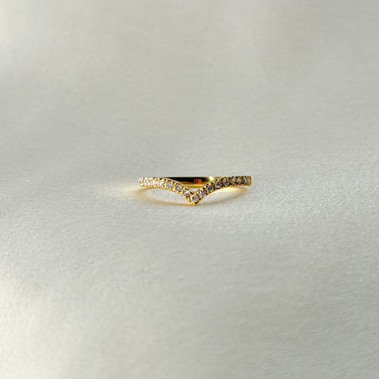Chevron Yellow Gold Diamond Ring RG048