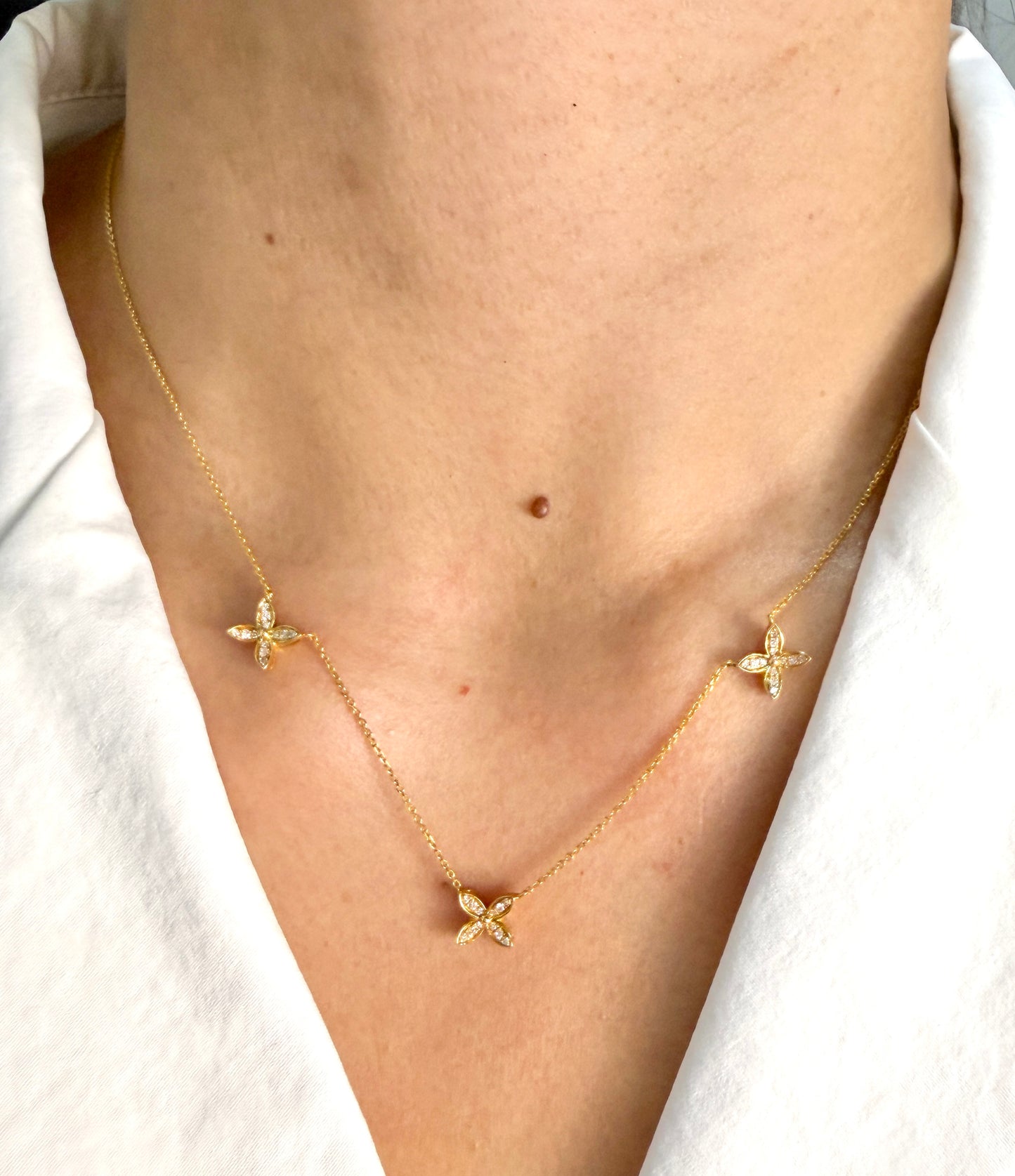Bloom Flower Diamond Necklace NL203