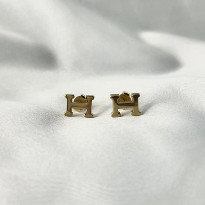 Letter H Stud Earrings ER135