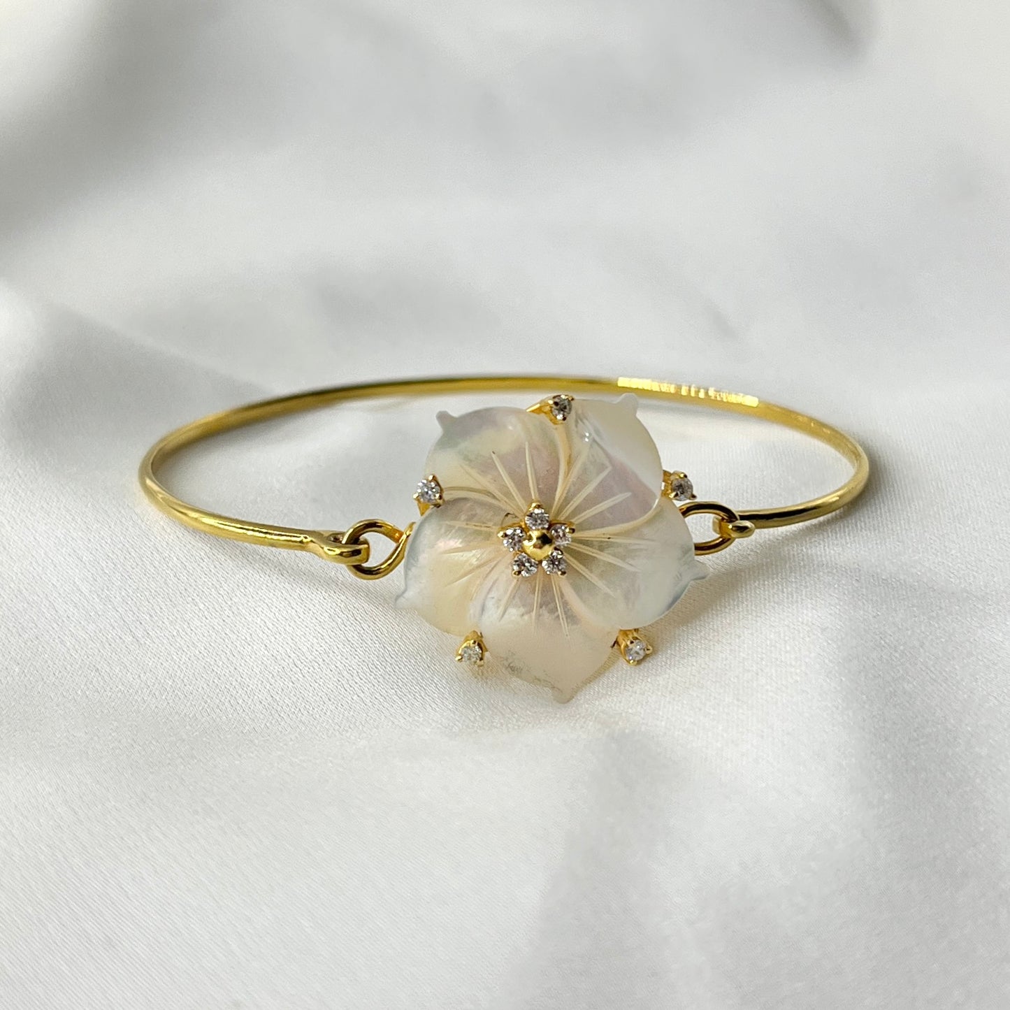 Mother of Pearl Diamond Bangle BR112