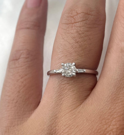 Solo Baguette Engagament Ring