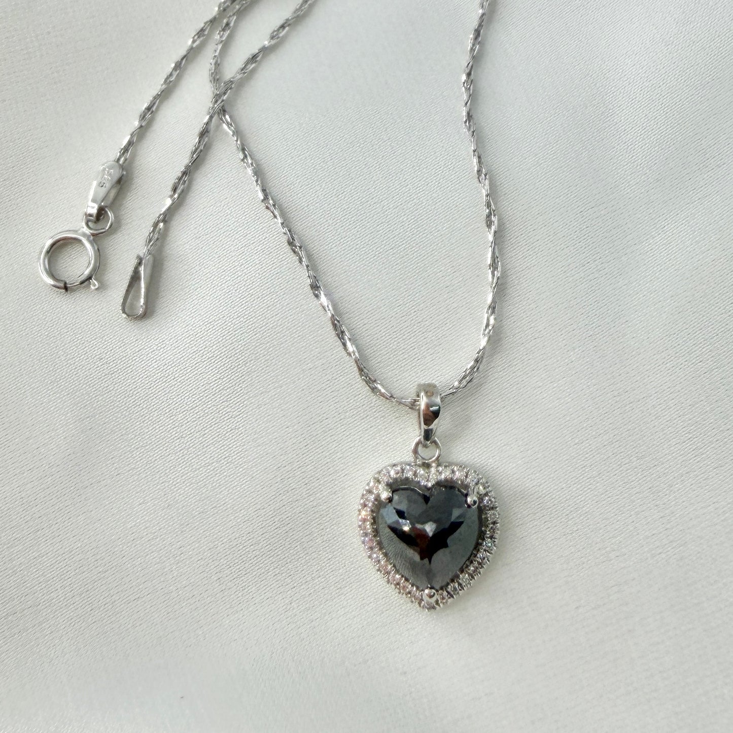 Heart Black Diamond Necklace NL208