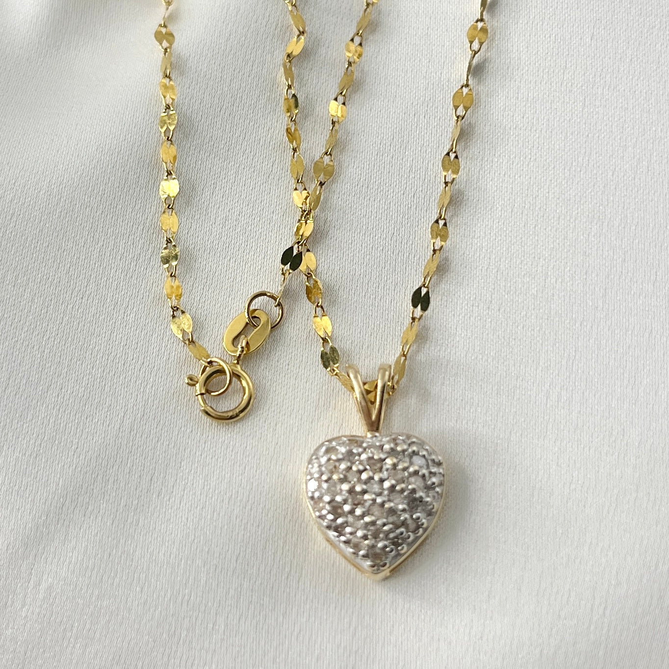 Studded Diamond Heart Necklace NL190