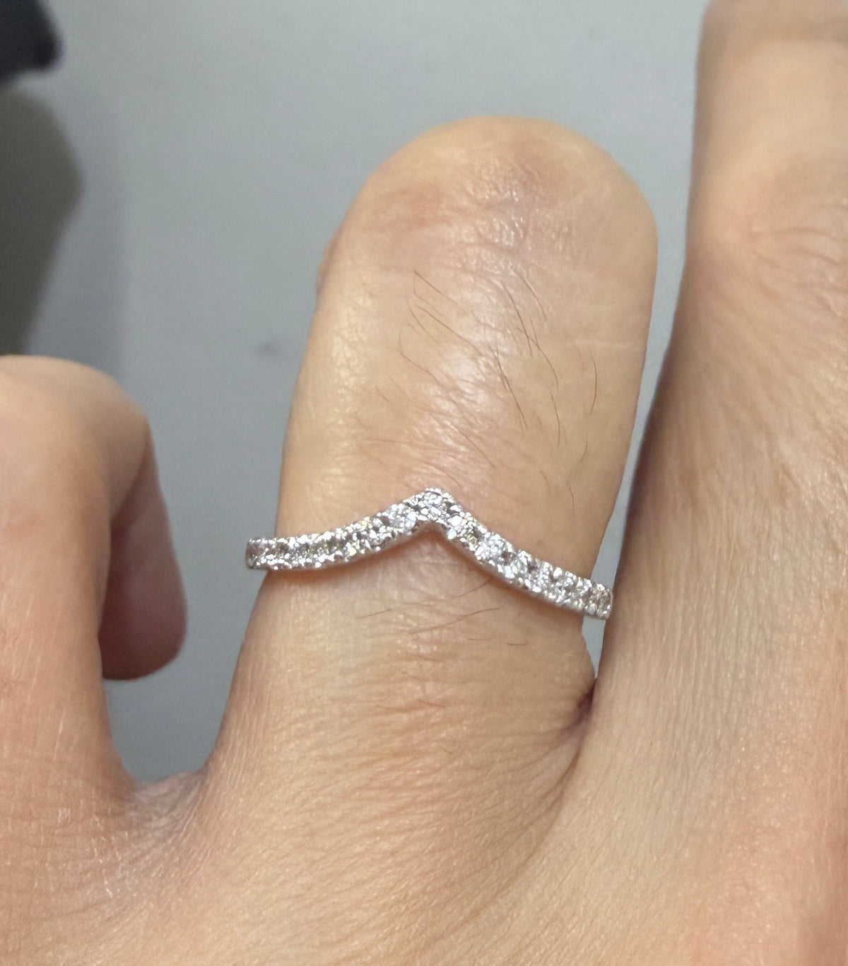 Cathedral White Gold Diamond Ring RG049