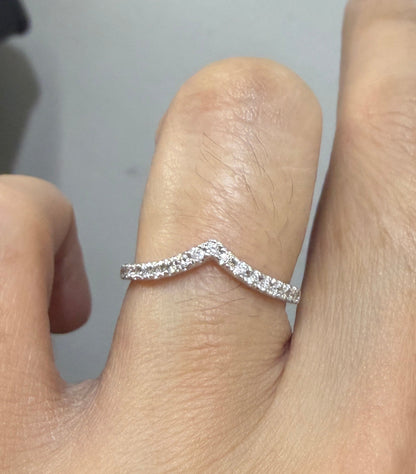 Cathedral White Gold Diamond Ring RG049