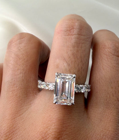 IGI Certified Emerald Cut CVD RG043