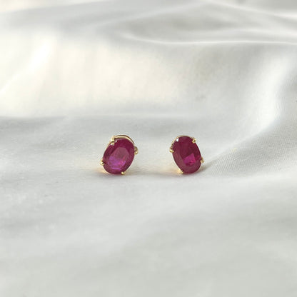 Ruby Oval Earrings ER039