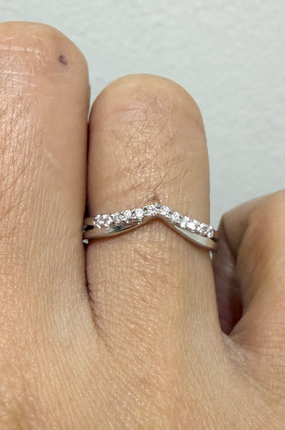 White Gold Chevron Diamond Ring RG-050