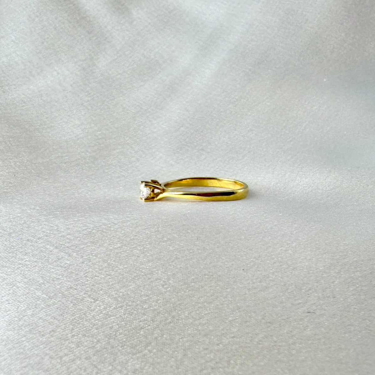 Yellow Gold Lab Grown Diamond Engagement Ring ER021