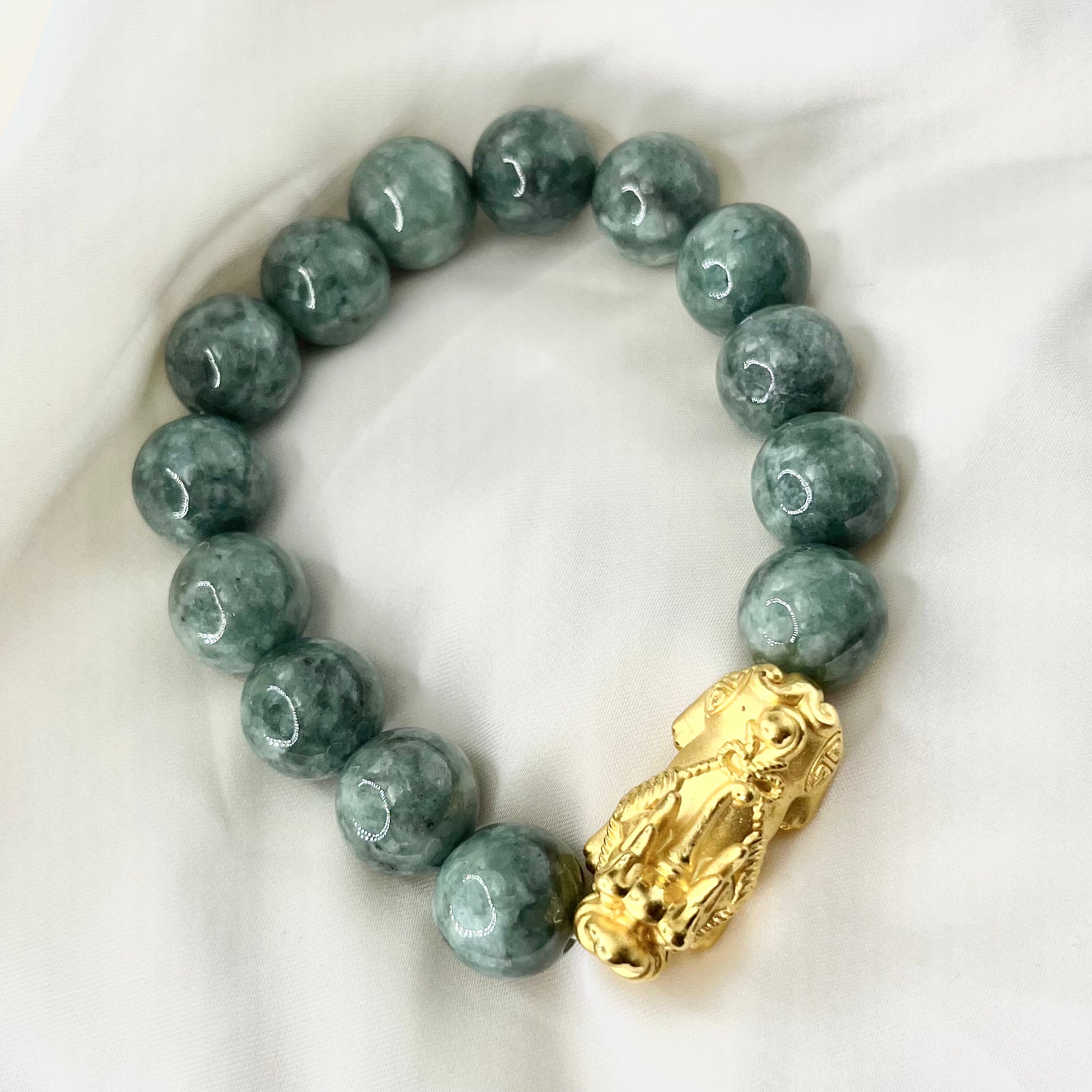 Natural Jade Piao Bracelet BR043 – Brilliant Jewelry