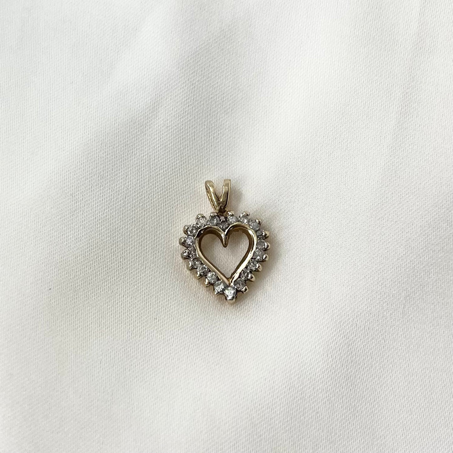 Small Heart Diamond Pendant PD022