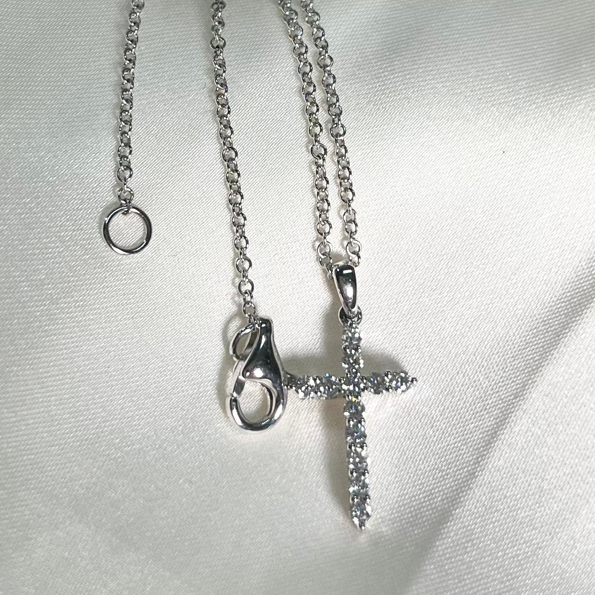 HK Diamond Cross Necklace NL036