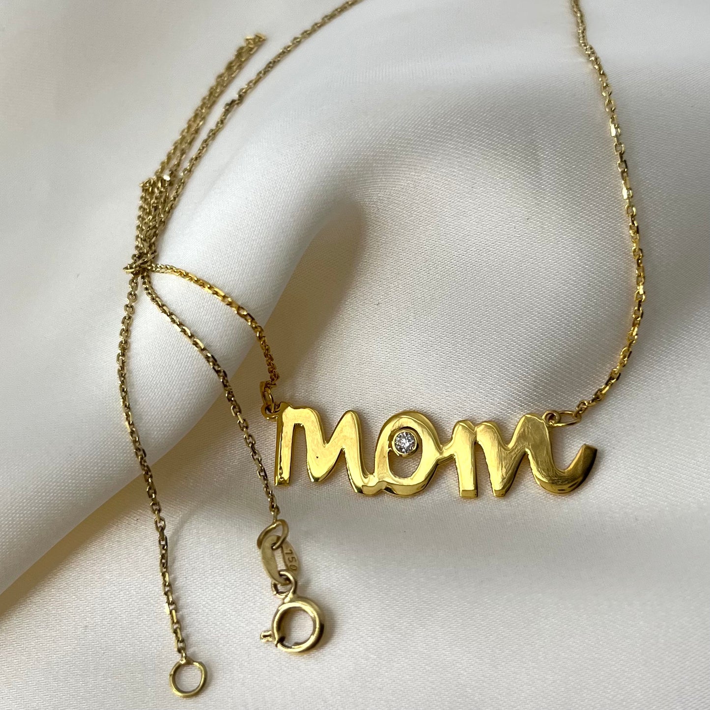 Mom Diamond Choker Yellow Gold NL025