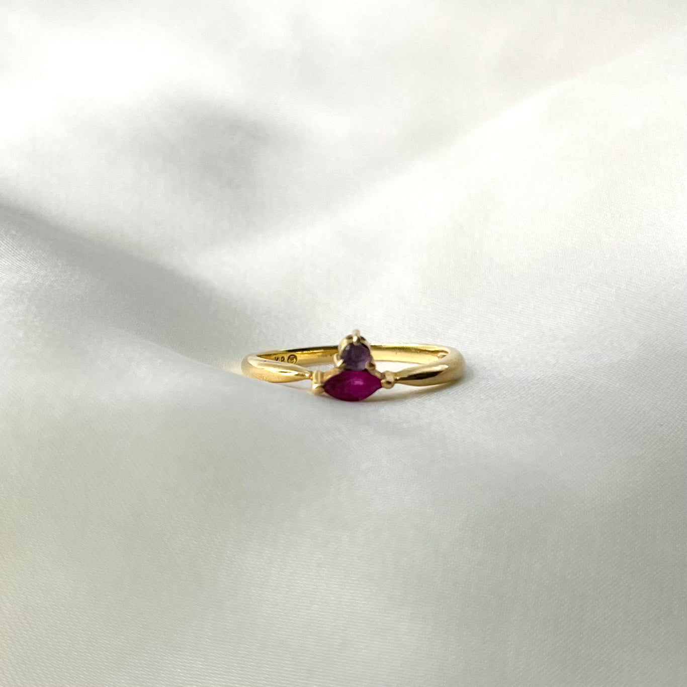 Minimalist Ruby/Amethyst Ring RG055