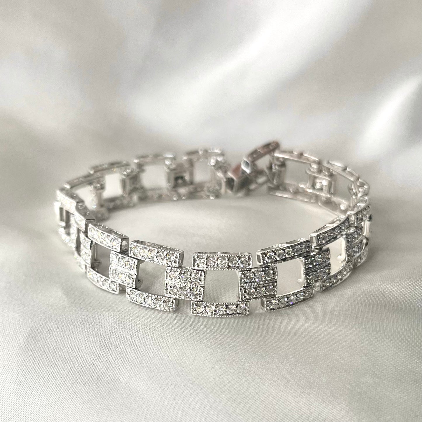 Square Shaped Diamond Tennis Bracelet BR035