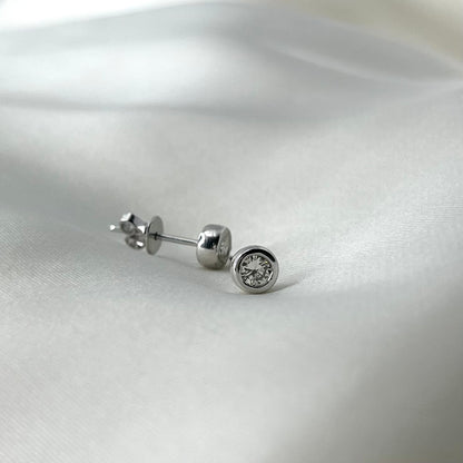 Donut Earrings White Gold ER034