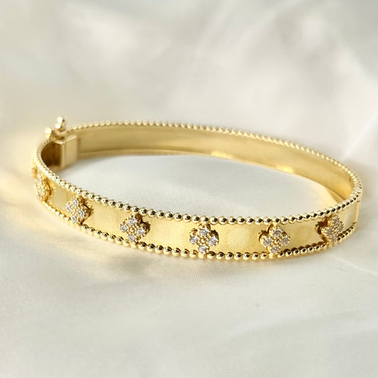 Clover Bangle Zirconia BR002