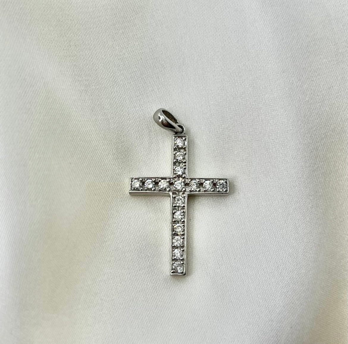 Platinum Cross Diamond Pendant PD012