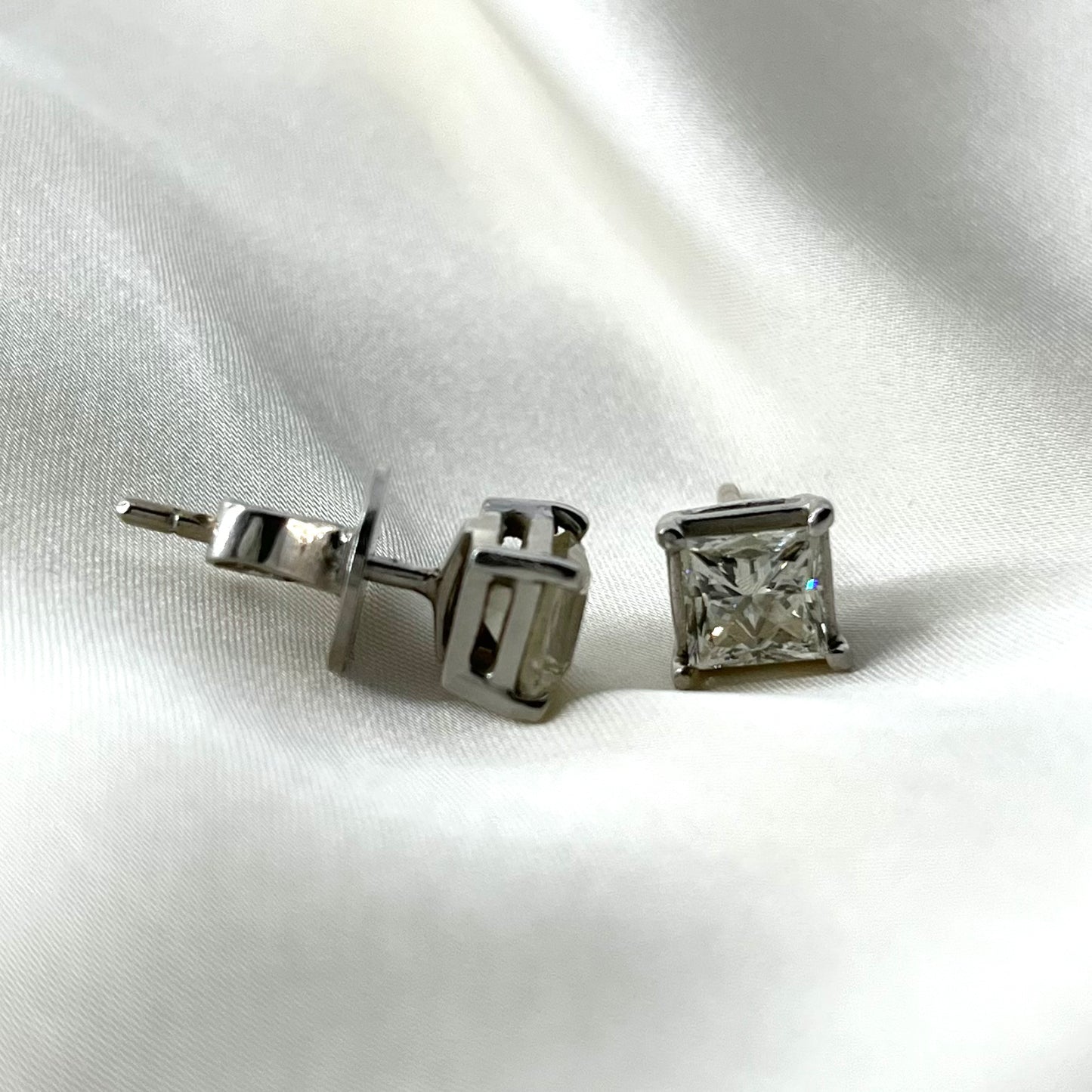 Princess Cut Diamond Earrings ER027